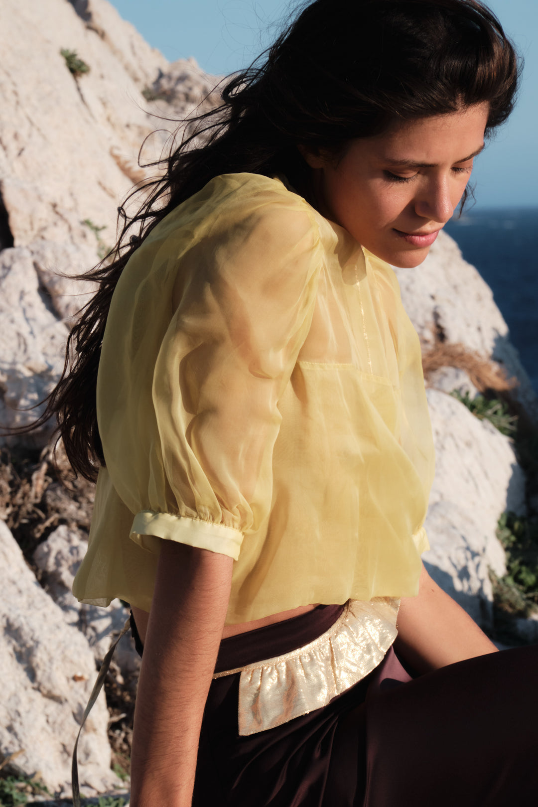 REFLECTION TOP JAUNE OCRE