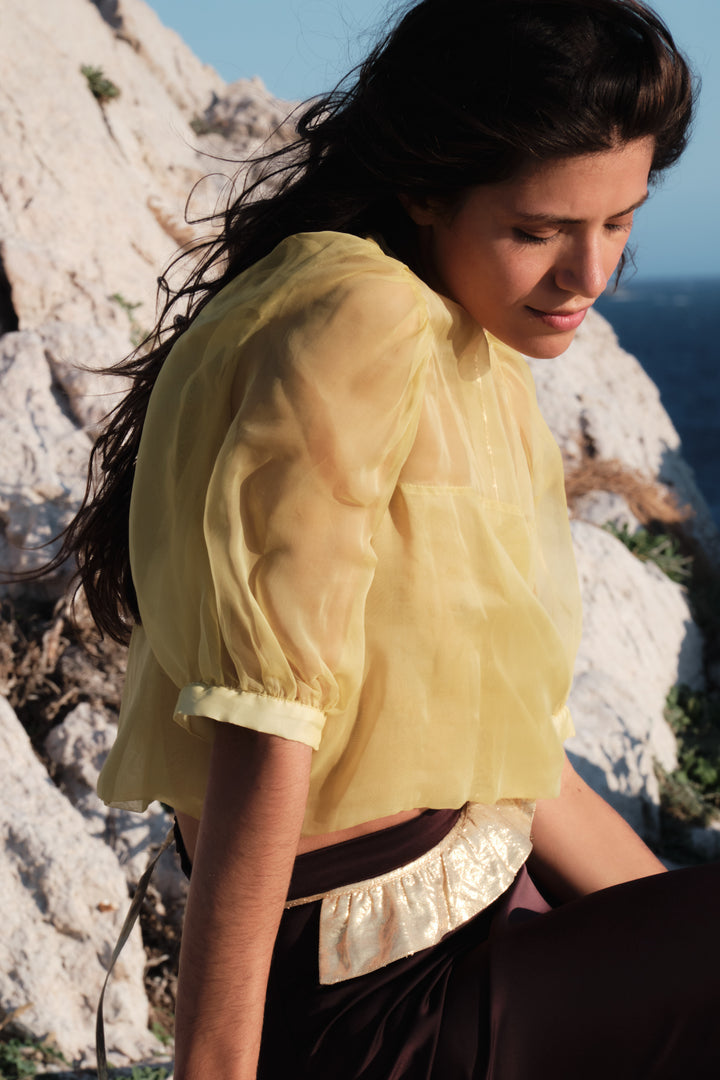 REFLECTION TOP JAUNE OCRE