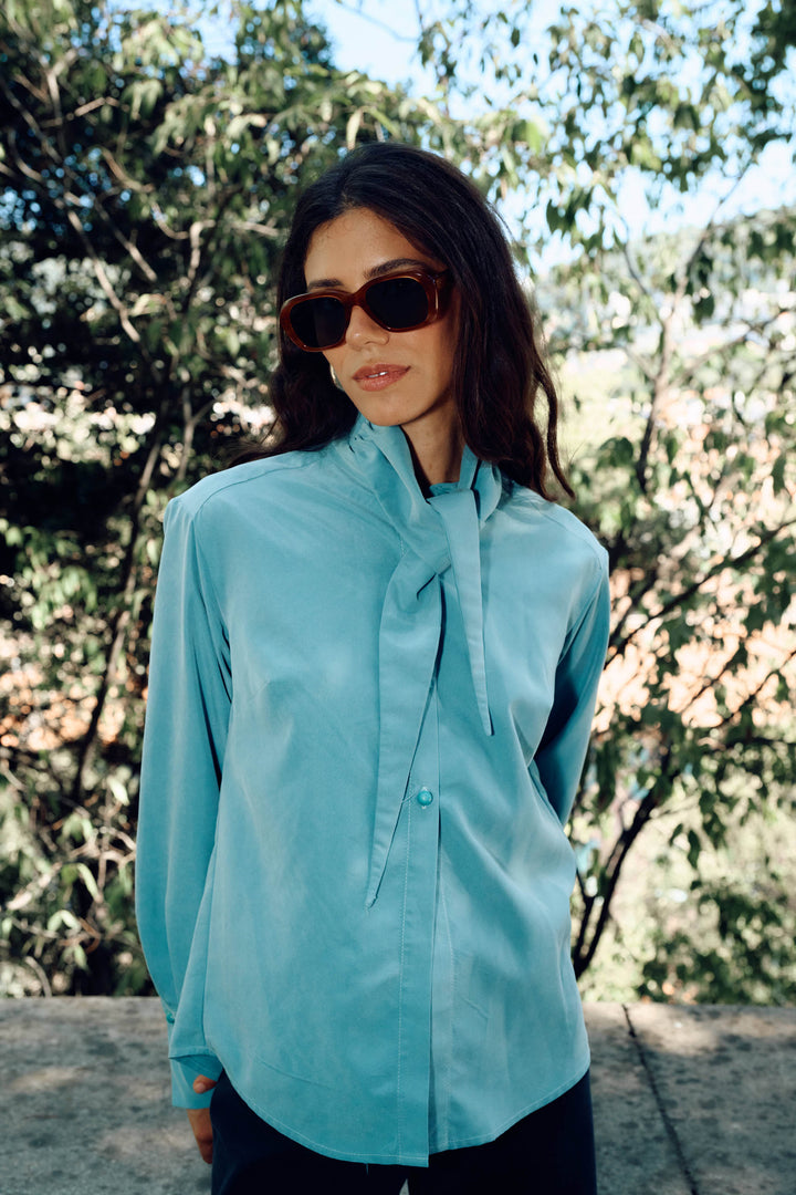 LADY-TIE TOP CHALK BLEU
