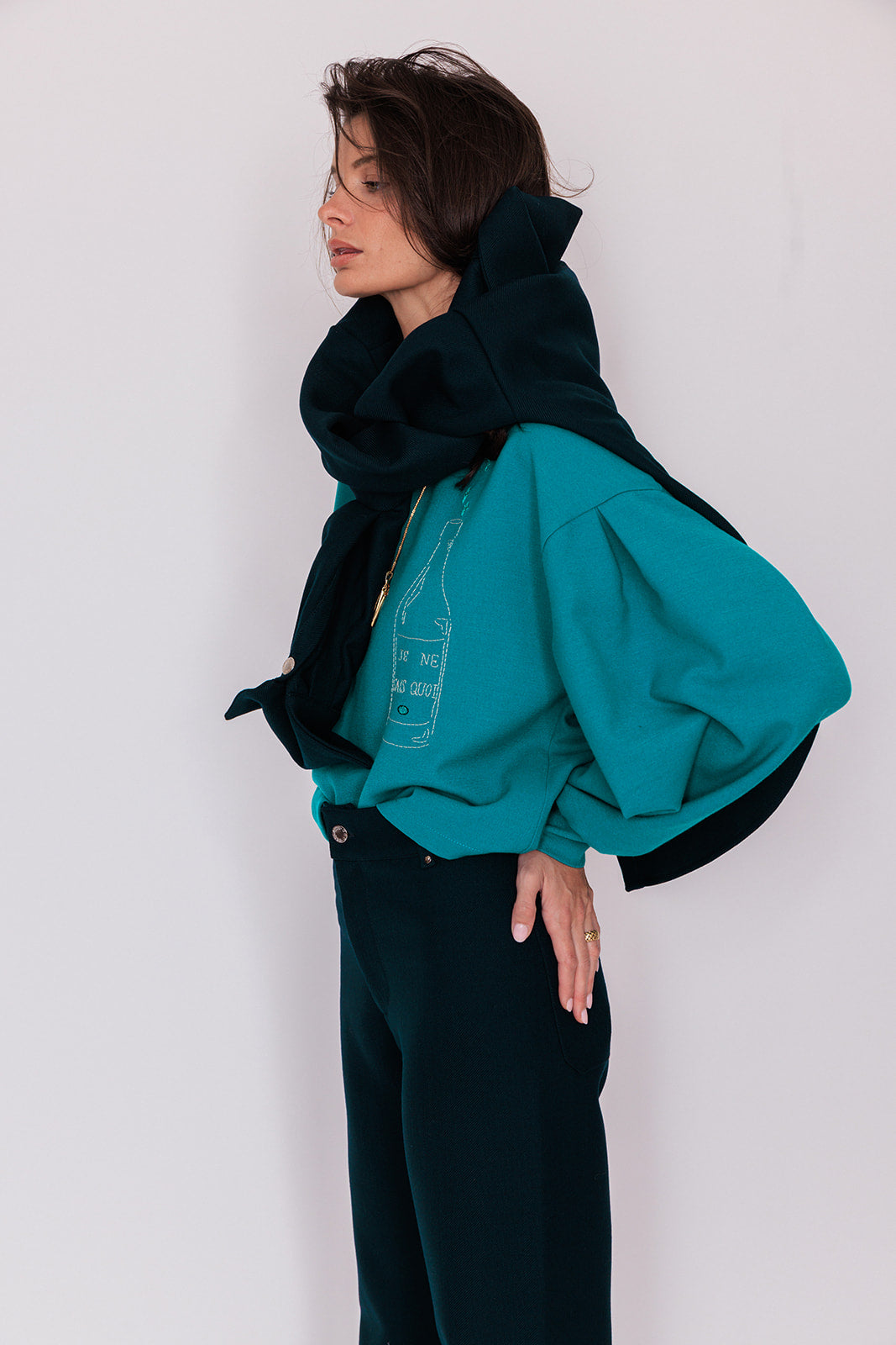 ABUNDANCE SWEAT CANARD x SCHLOSS