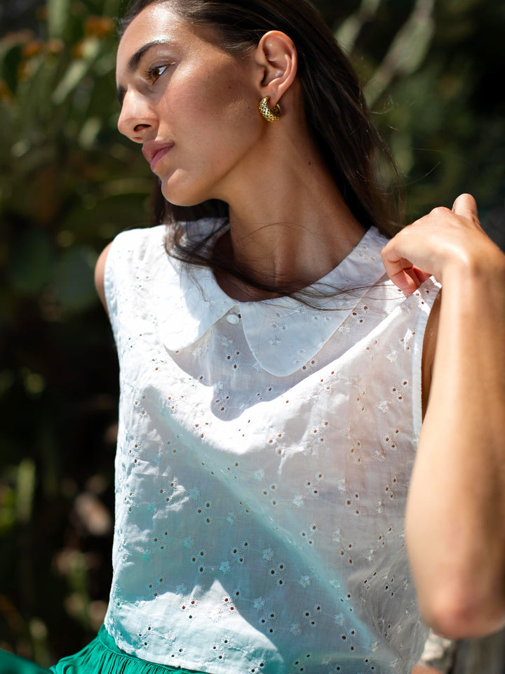ROMY TOP EYELET
